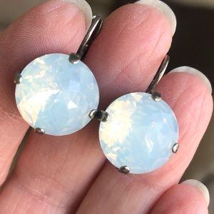 Sabika Iconic Influence Drop Earrings